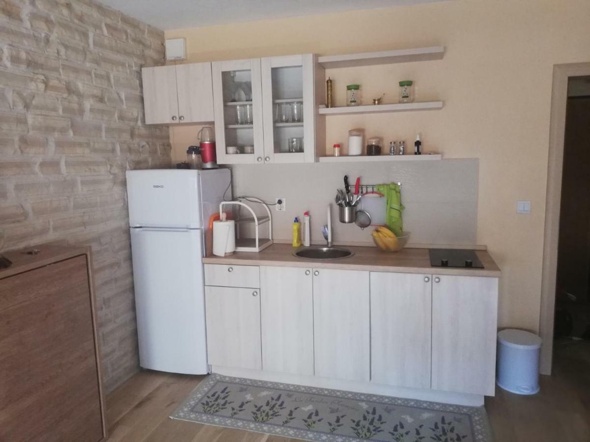 Apartman Matan, Postira Exterior foto